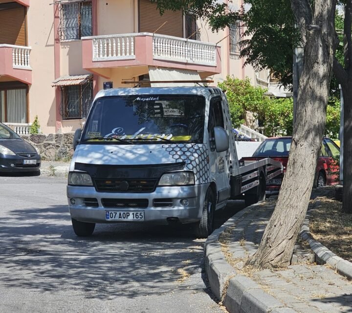 Bornova İzmir | 7/24 Yol Yardım – Erkan Yol Yardım Oto Kurtarma fotoğrafı