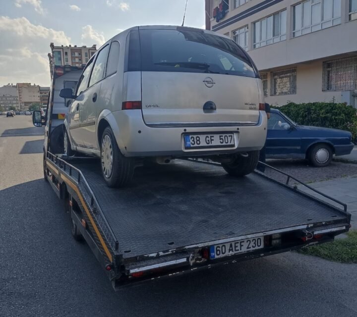 Merkez Tokat | 7/24 Yol Yardım – Şekeroğlu Oto Çeki̇ci̇ fotoğrafı