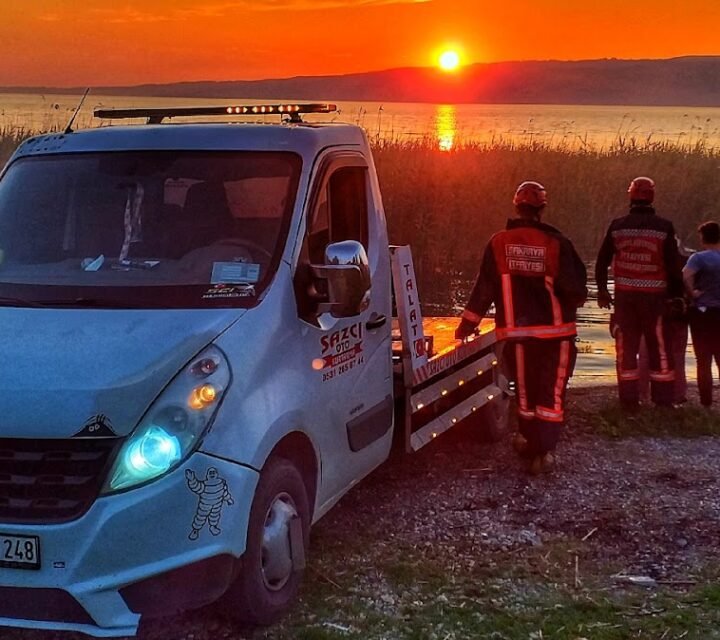 Erenler Sakarya | 7/24 Yol Yardım – Sakarya Oto Kurtarma Otoban fotoğrafı