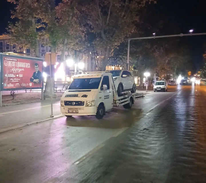 Ege yol yardım Oto Çekici, Kurtarıcı fotoğrafı